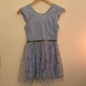 Worn once, almost brand new!